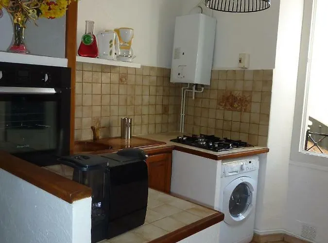 Apartment 6 Rue De La Tourraque *